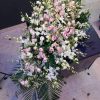 Composizione floreale funebre
